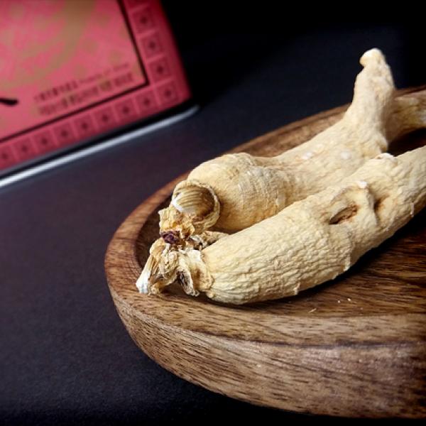 Hơ ngải cứu – Cứu Ngải lên huyệt: liệu pháp được Unesco công nhận di sản nhân loại